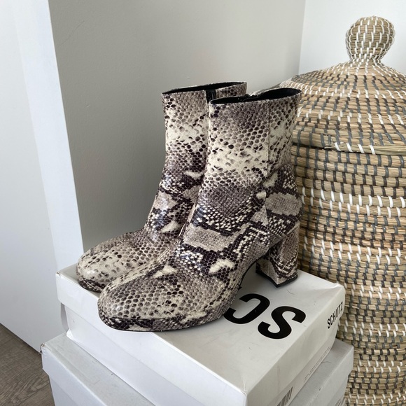 ***SOLD**^L’intervalle Henessey Nude Snake Ankle Boots size EU 40/US 9 - Picture 2 of 9